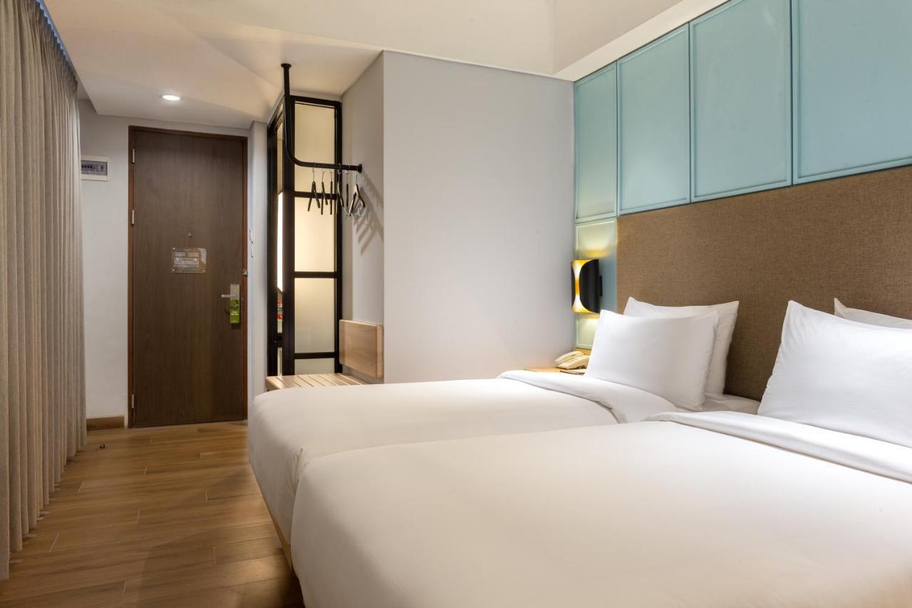 Hotel Santika Pasir Koja Bandung Exterior photo